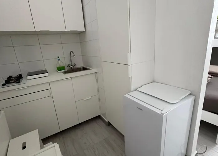 Apartmán Industrial 1 *